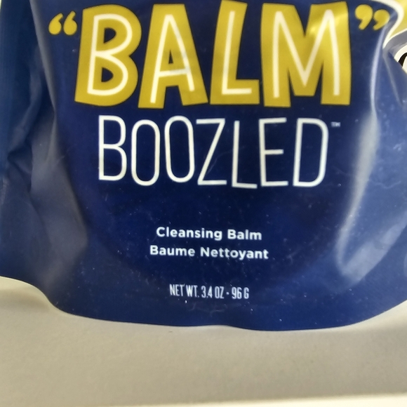 Perfectly Posh Don't Get Balm-Boozled Cleansing Balm - Picture 4 of 8